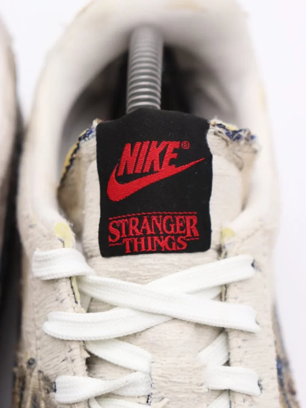 Nike x Stranger Things Air Tailwind 79 Upside Down Men's 9.5 Sneakers CJ6110-100